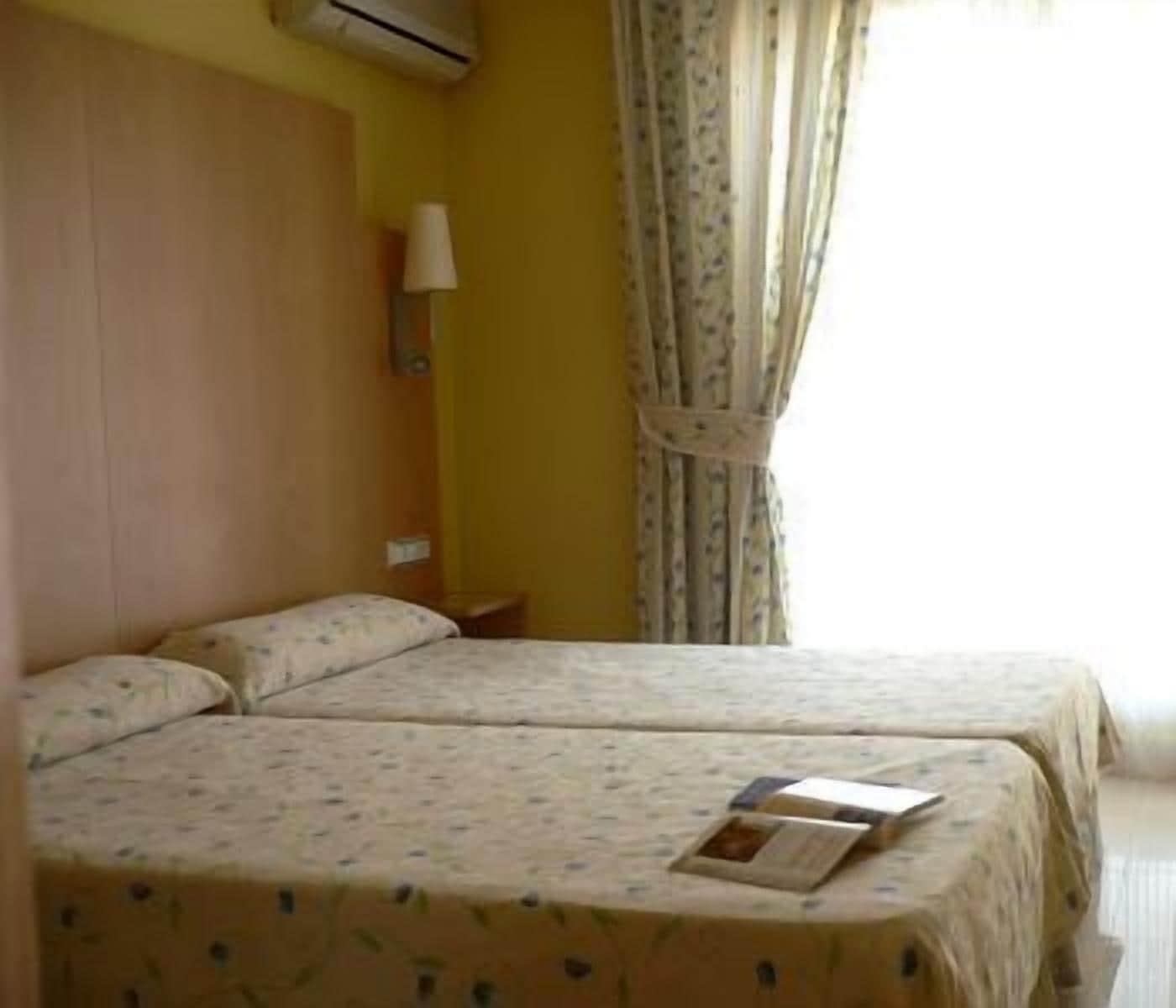 Hotel La Cala Finestrat Кала-де-Фінестрат Номер фото